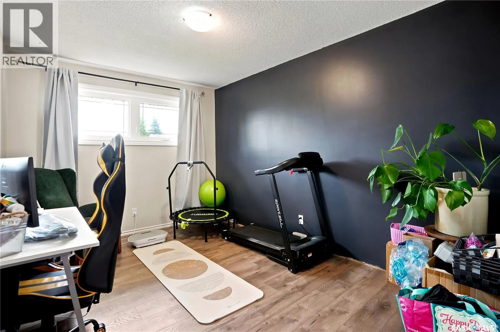 1313 Prince CRESCENT