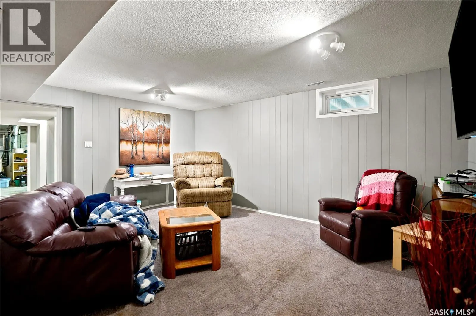 1313 Prince CRESCENT