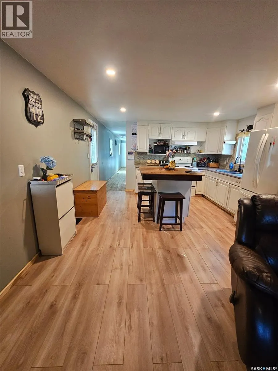 C2 1455 9th AVENUE NE
