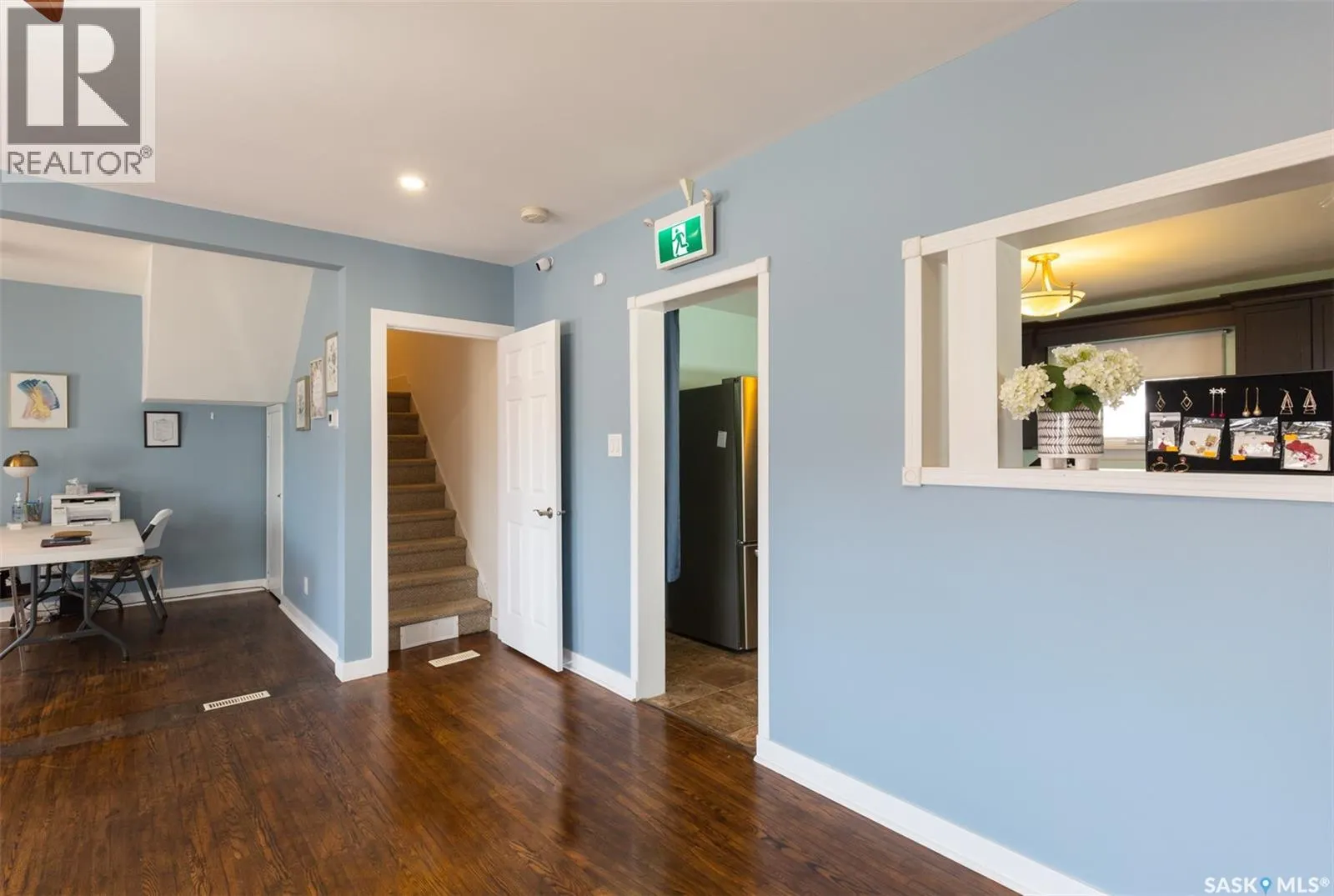 454 Fairford STREET W
