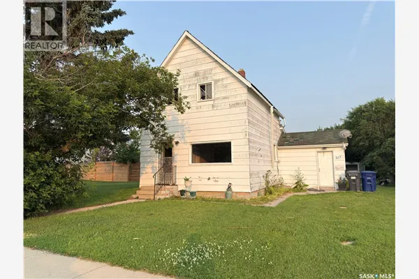 313 Grant AVENUE