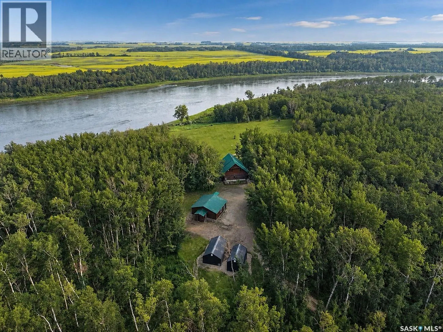 South Sask River Front Acreage