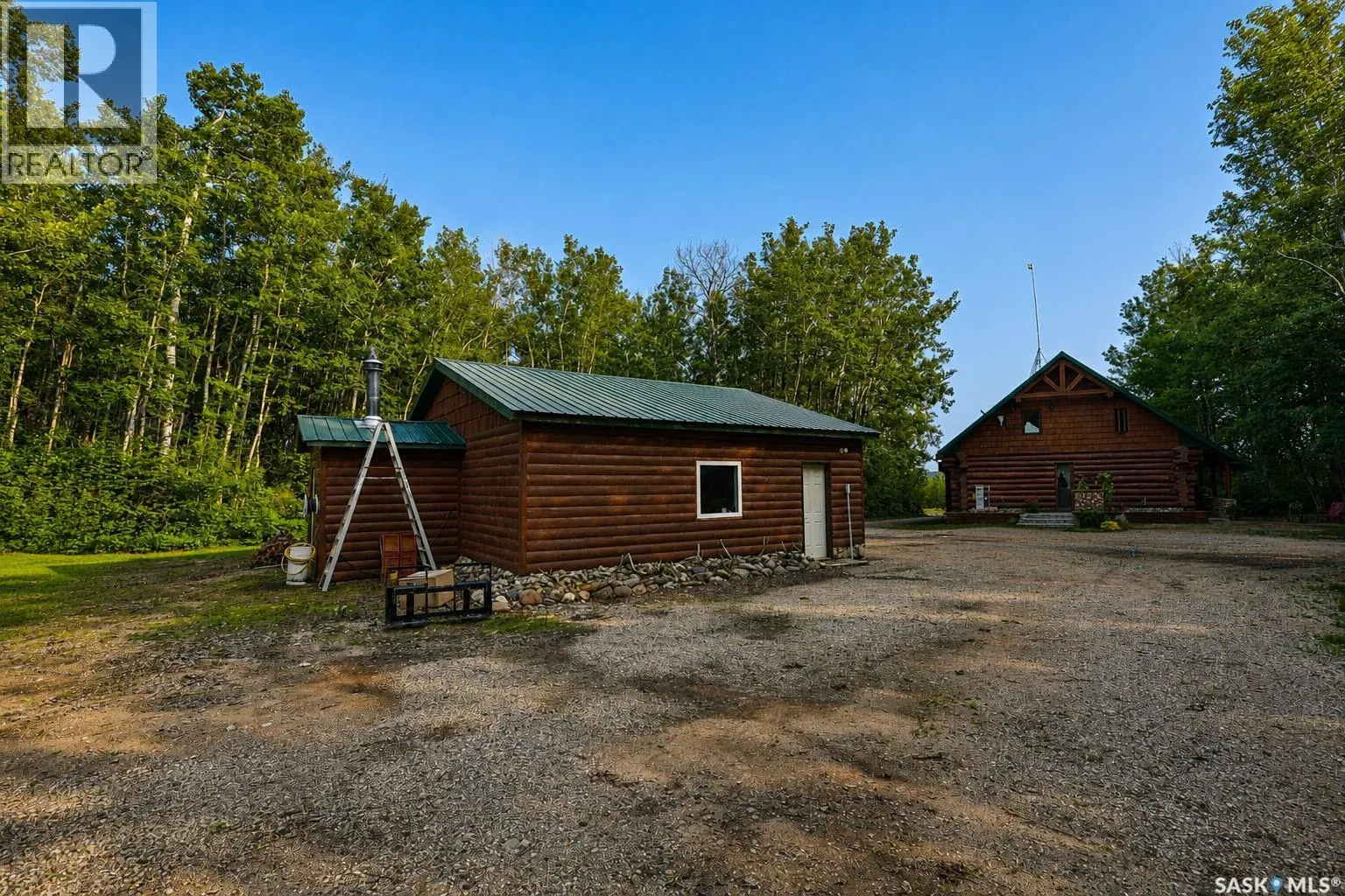 South Sask River Front Acreage