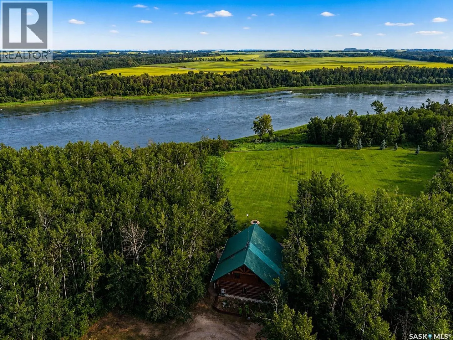South Sask River Front Acreage
