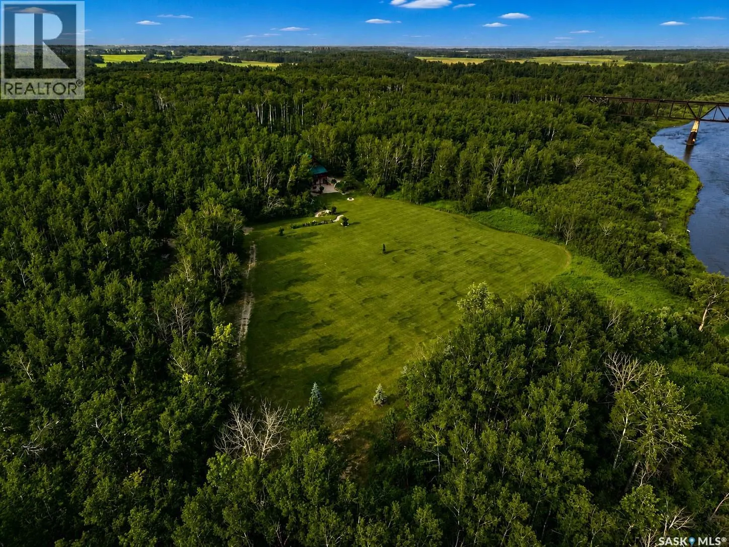 South Sask River Front Acreage