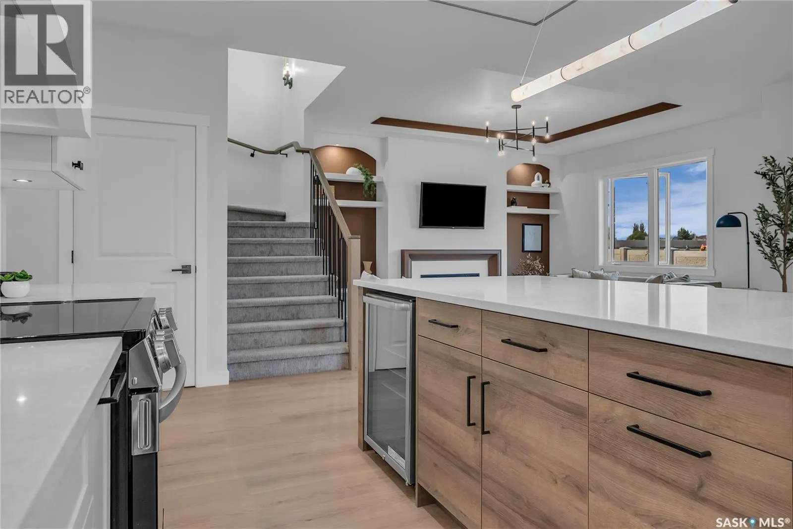 463 Traeger CLOSE
