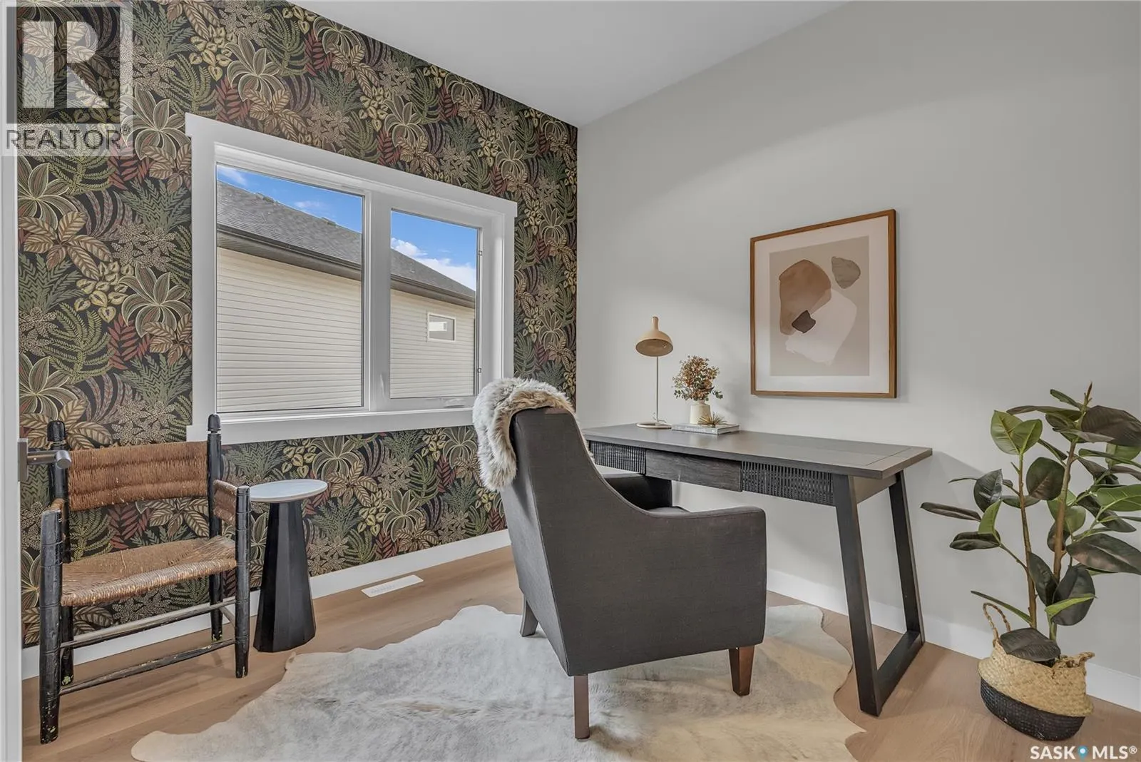 463 Traeger CLOSE