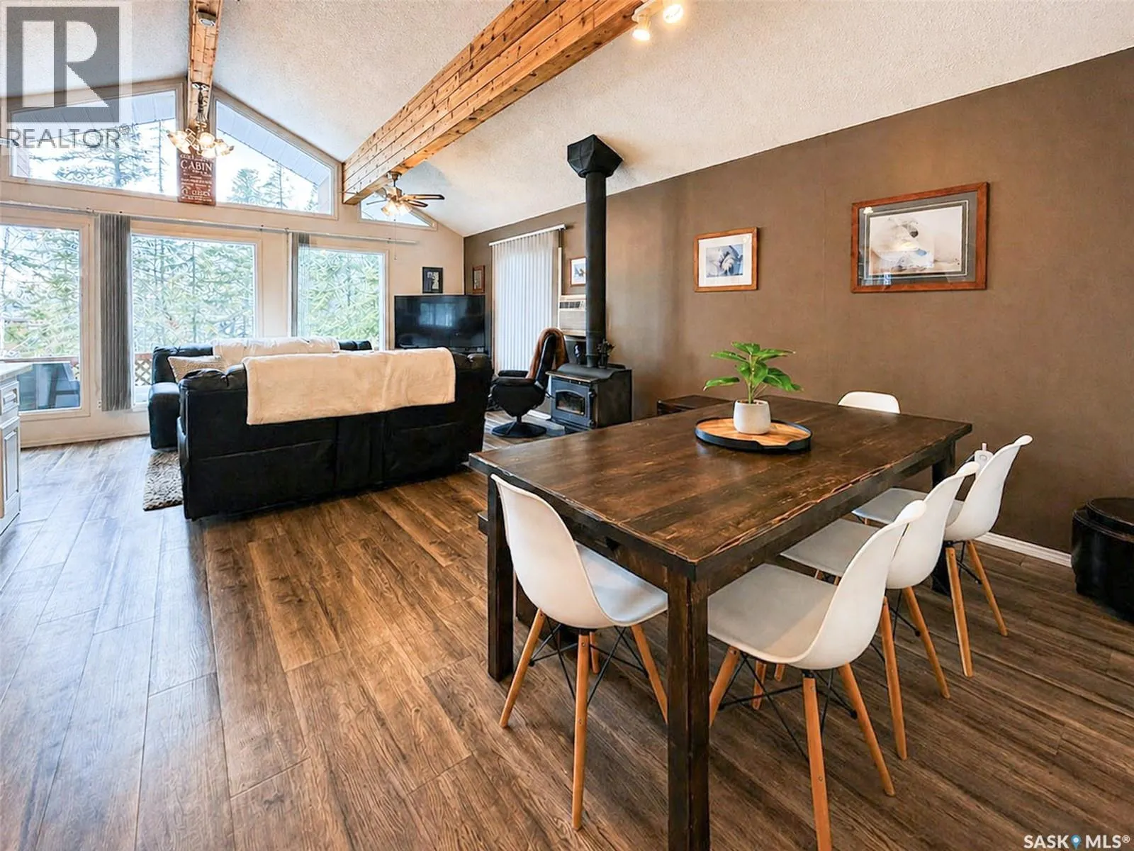 619 Marine DRIVE