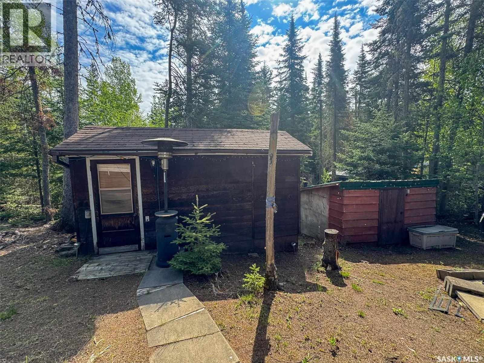 619 Marine DRIVE