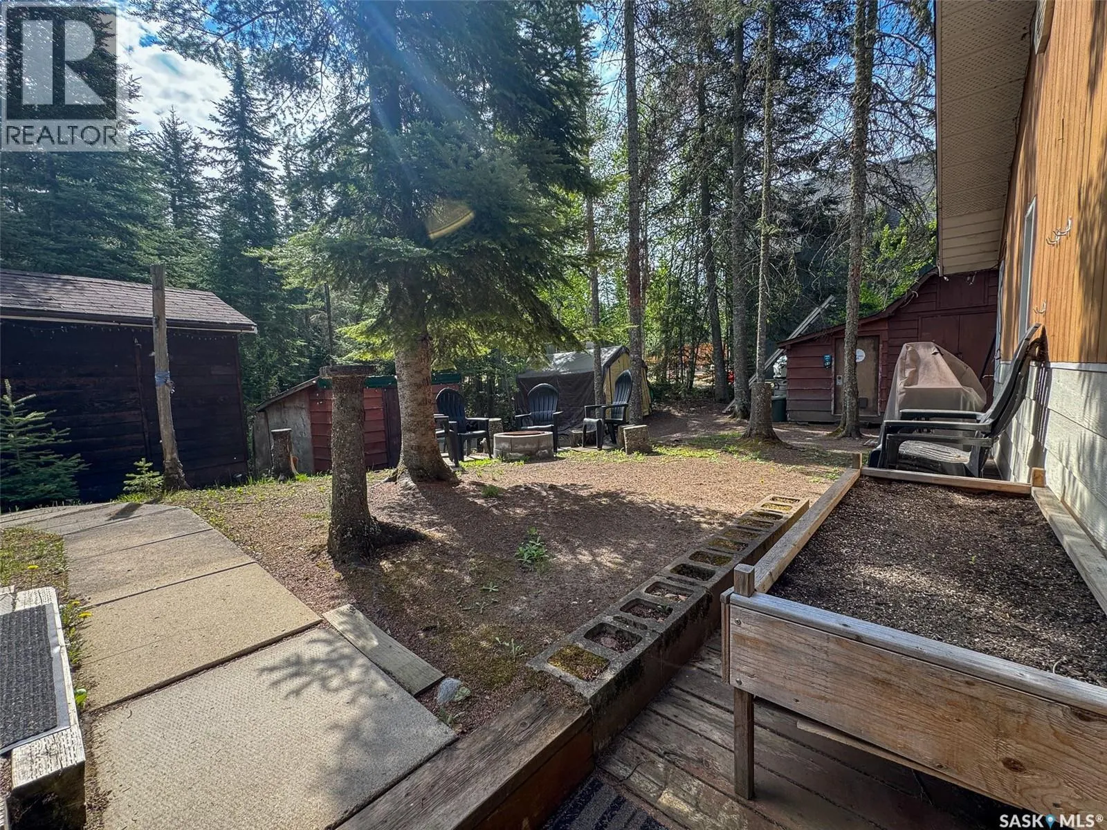 619 Marine DRIVE
