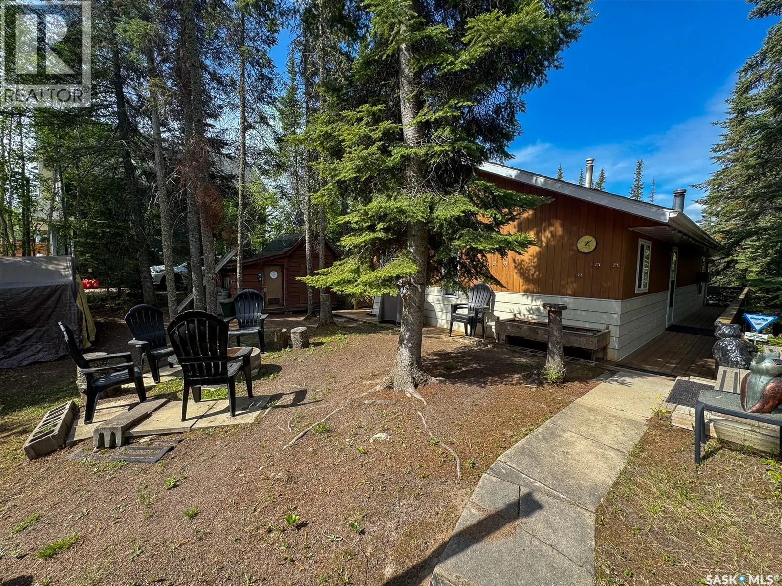 619 Marine DRIVE