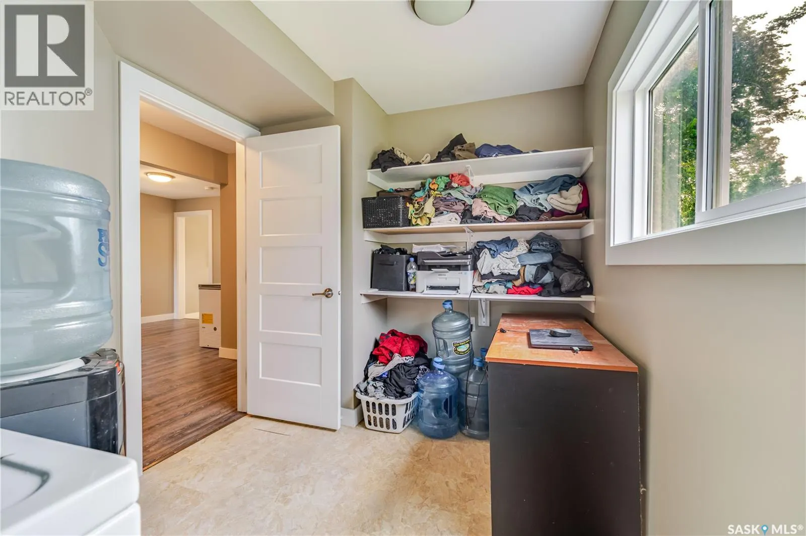 414 Main STREET S