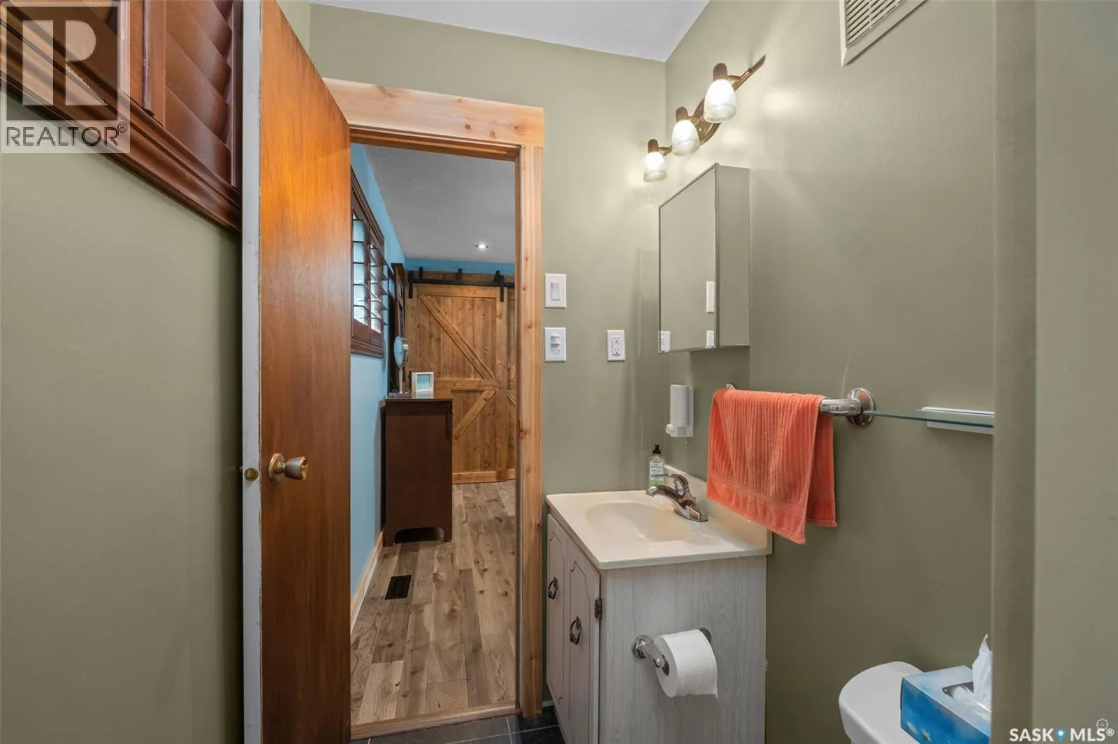 128 Jacobson DRIVE