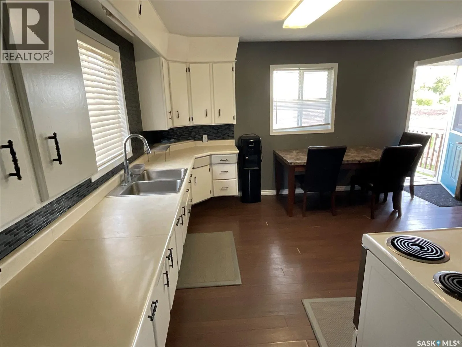 217 3rd STREET N