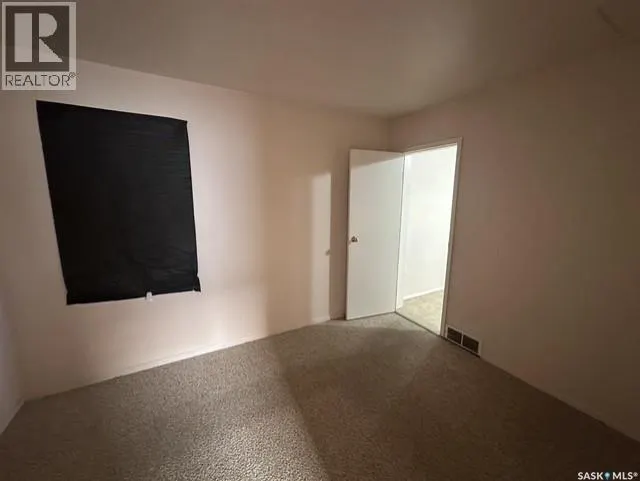 310 High STREET W