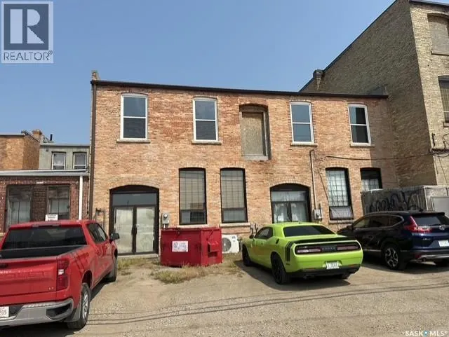 41 High STREET W