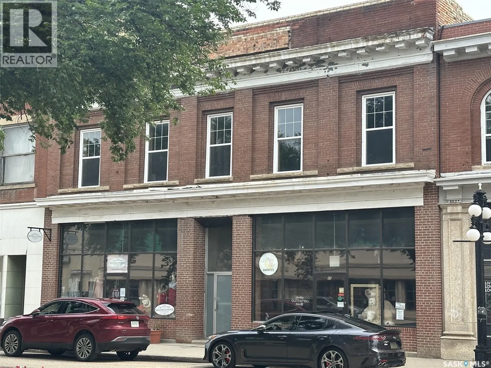 41 High STREET W