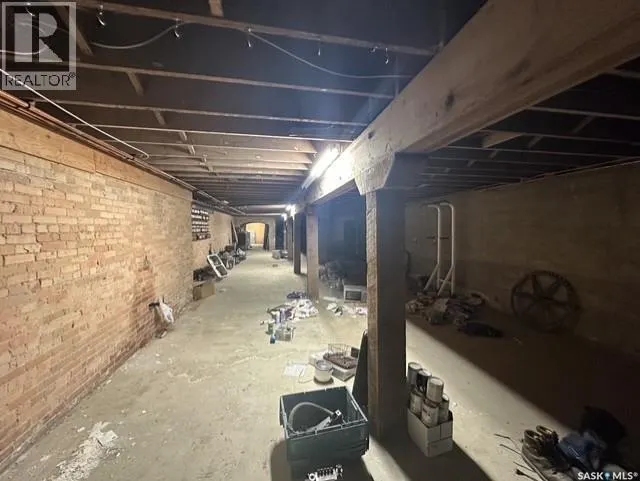 41 High STREET W