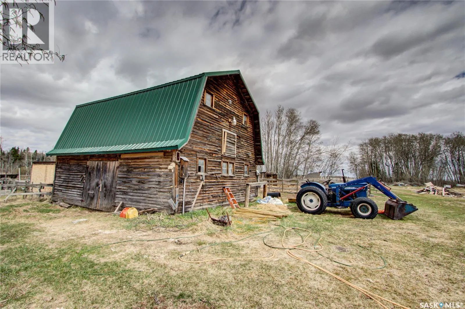 162 Acres Farmland East of Debden