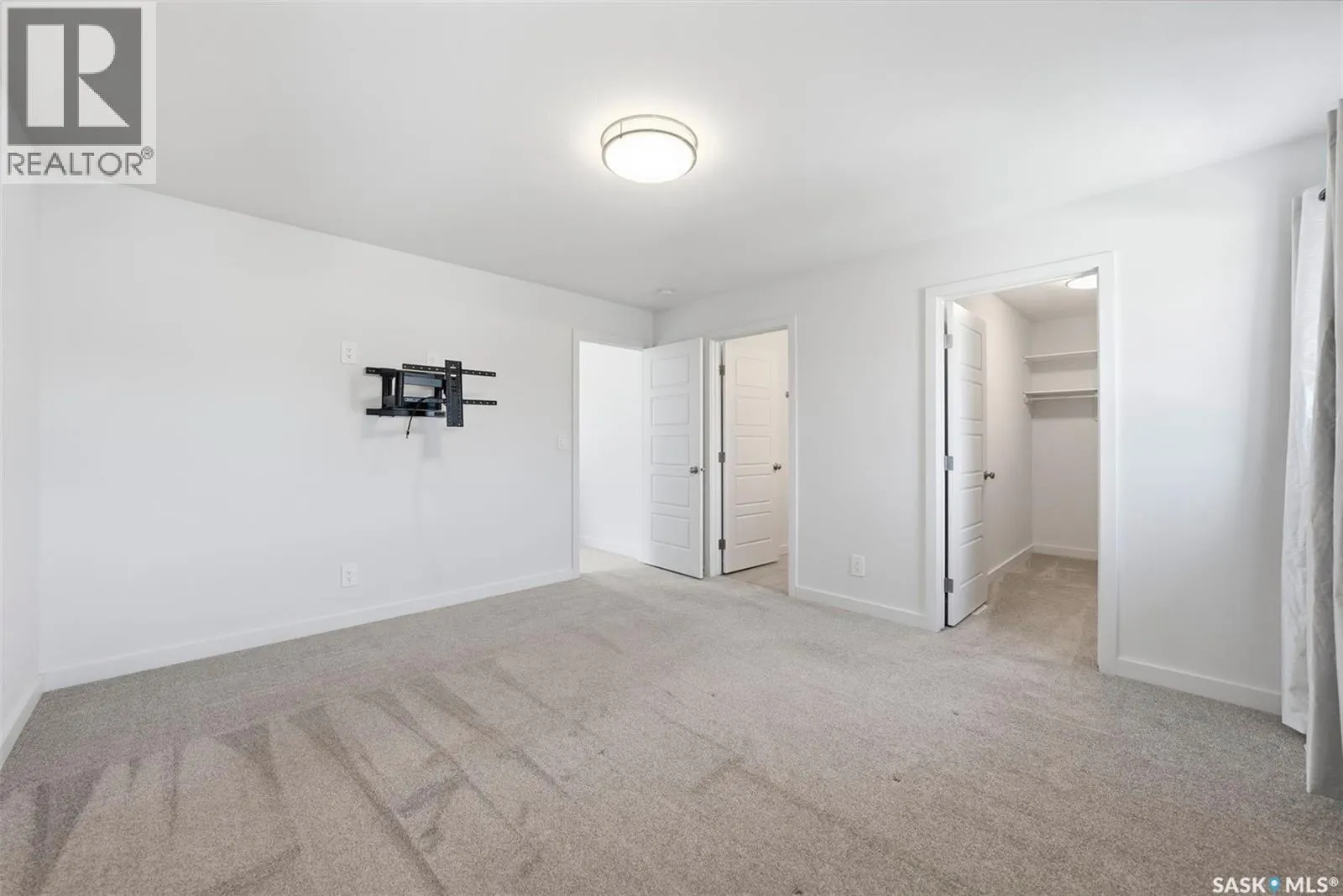 377 Germain MANOR