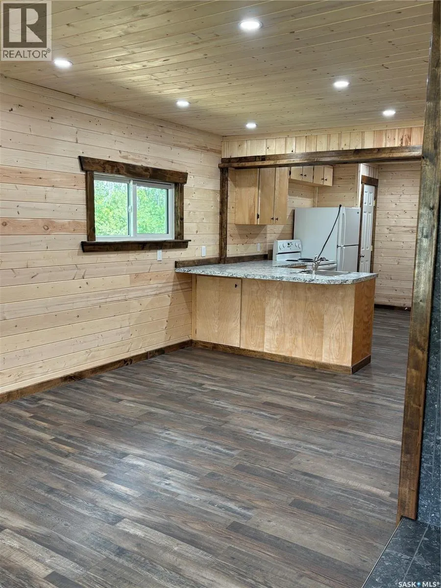 Thompson Acreage