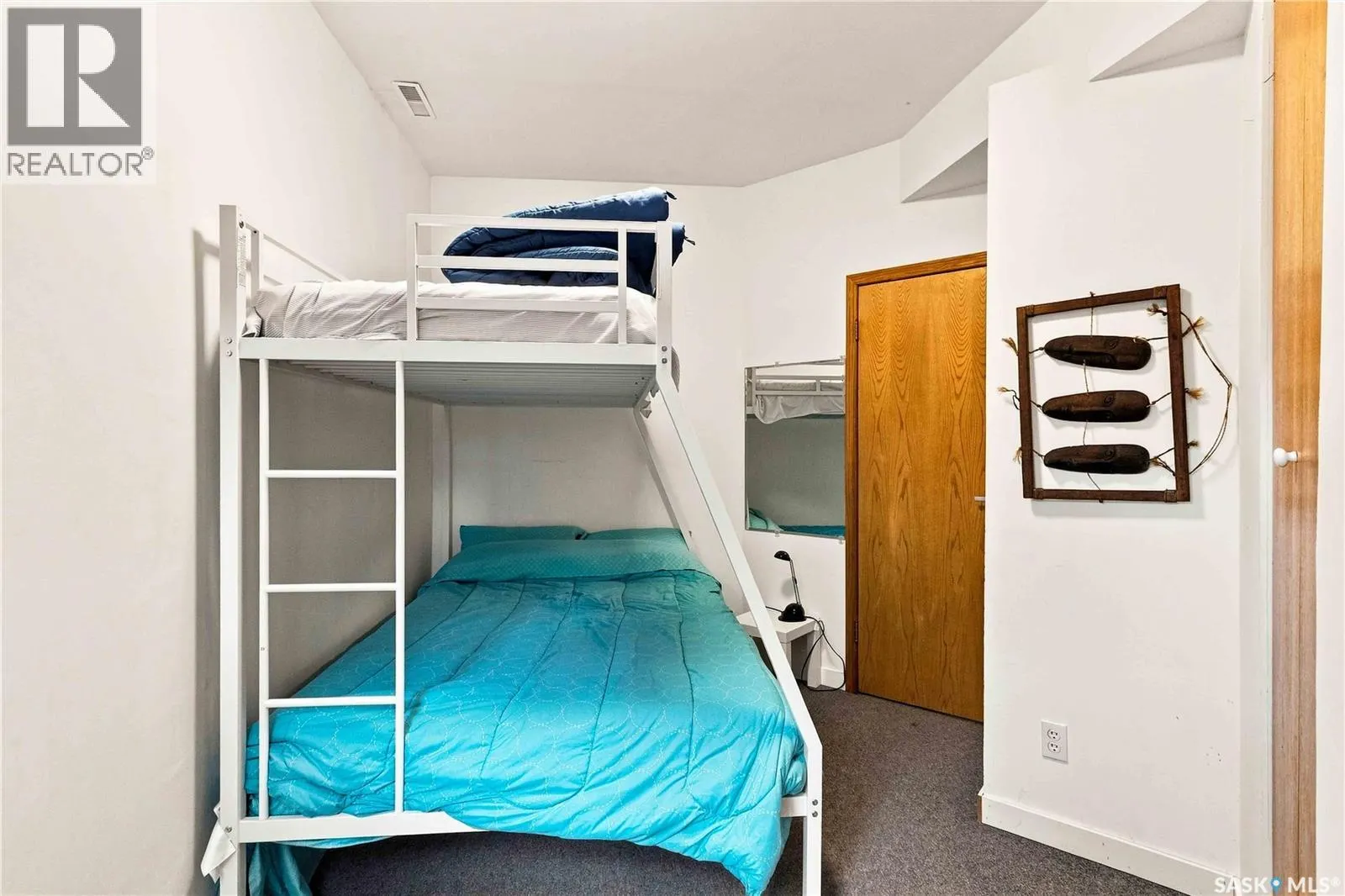 3409 East Nickorick Beach