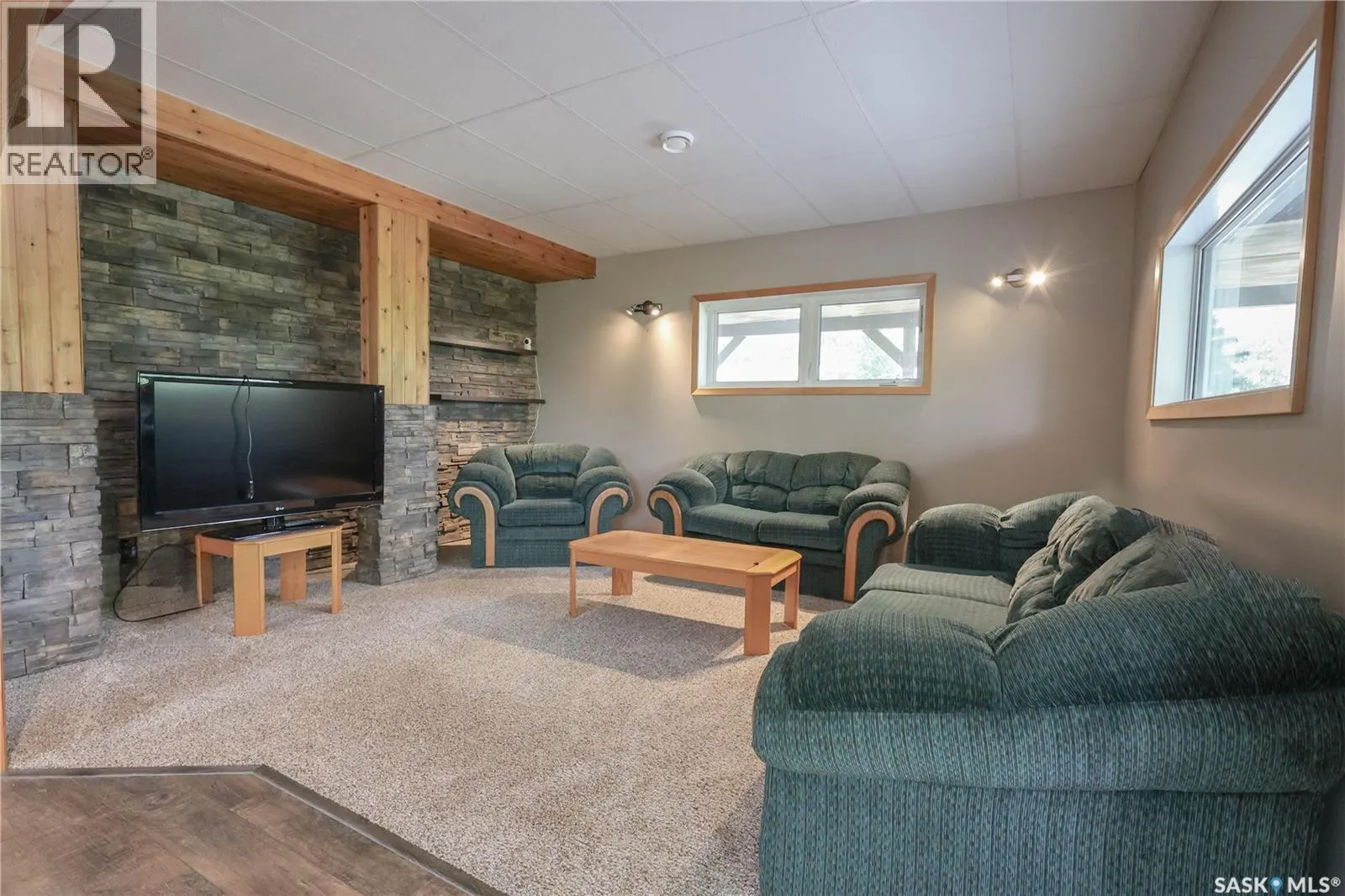 130 Carwin Park DRIVE