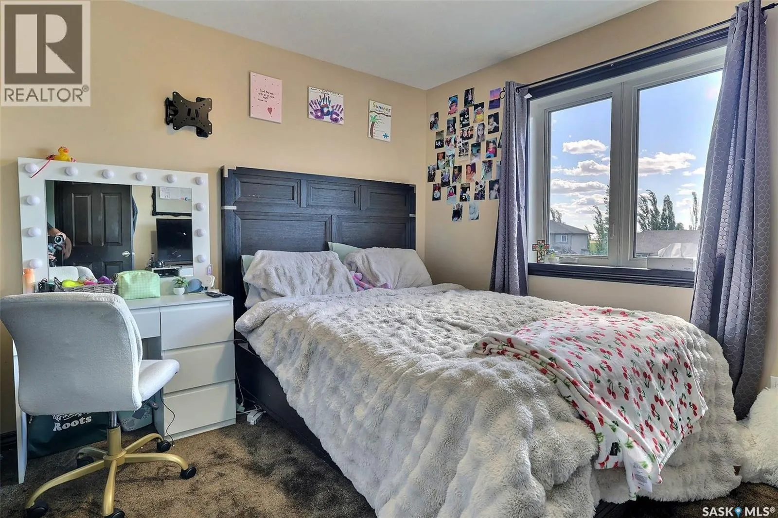 71 Fairway CRESCENT
