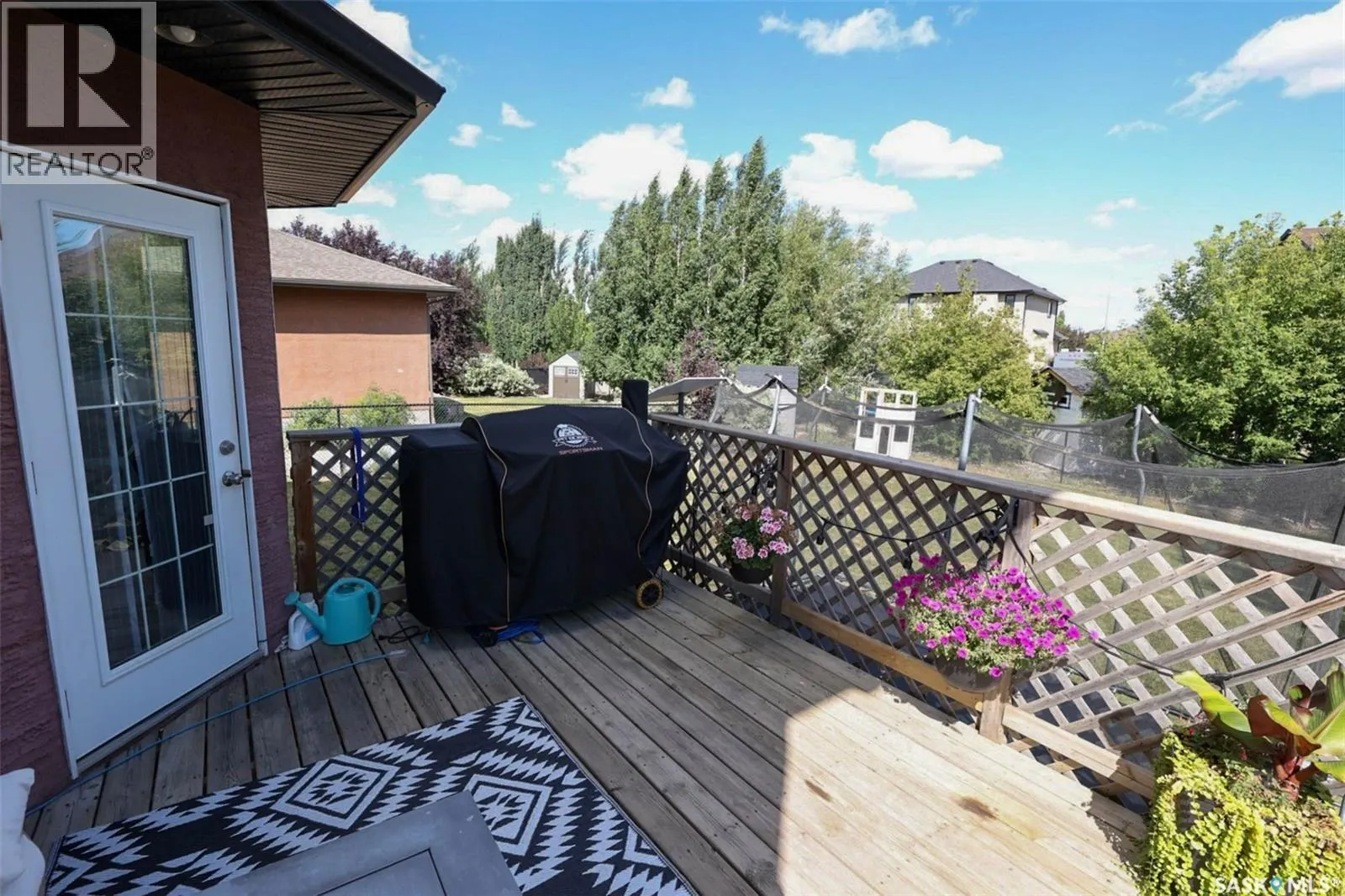 71 Fairway CRESCENT