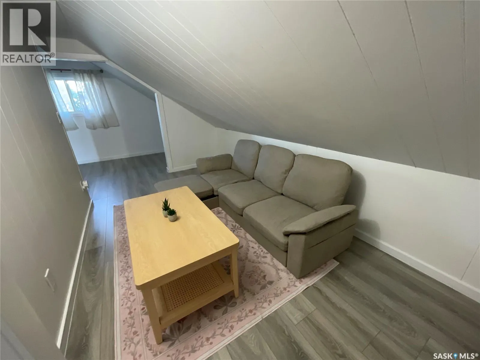 210 7th STREET S