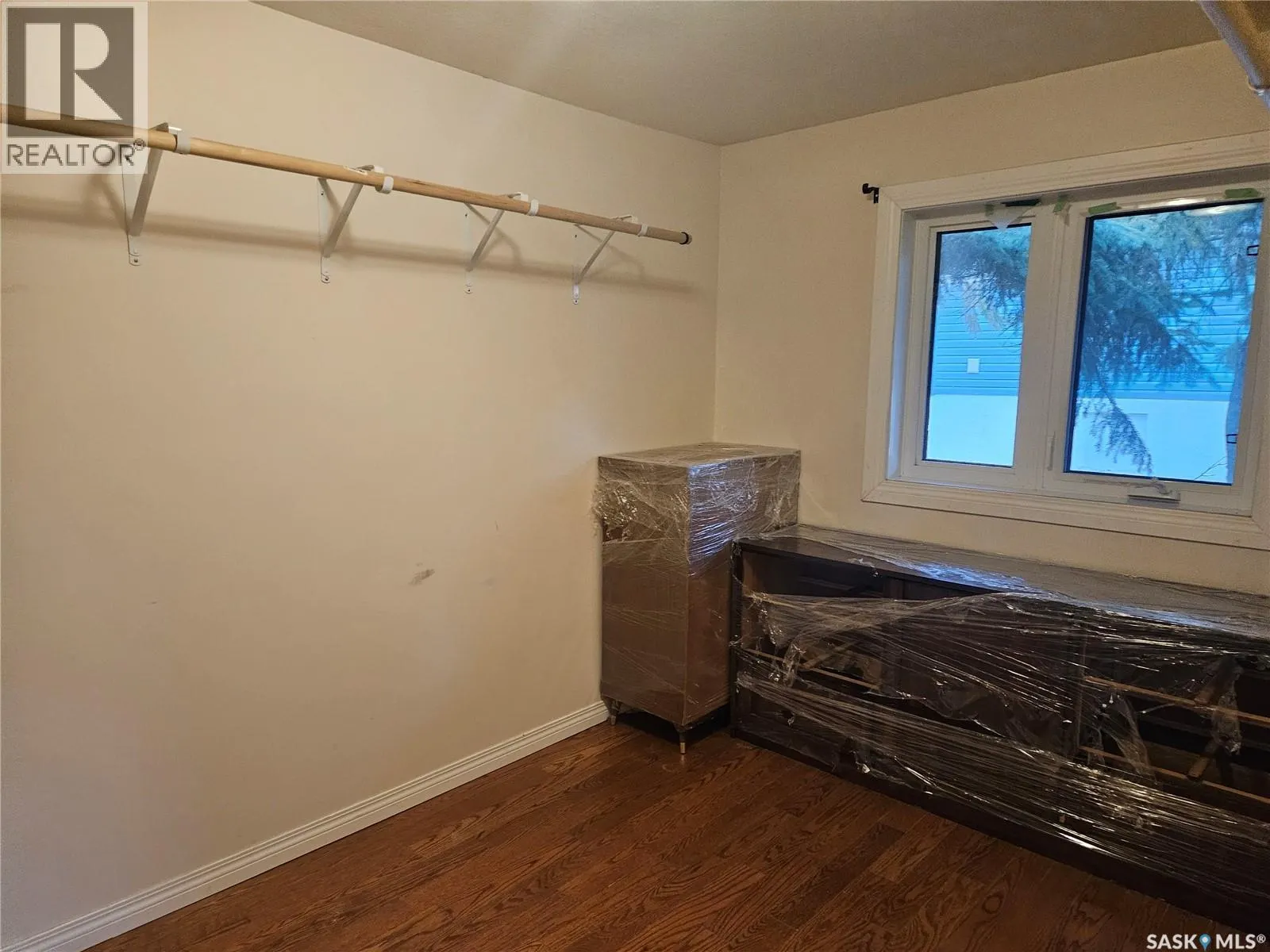 1017 Coteau STREET W