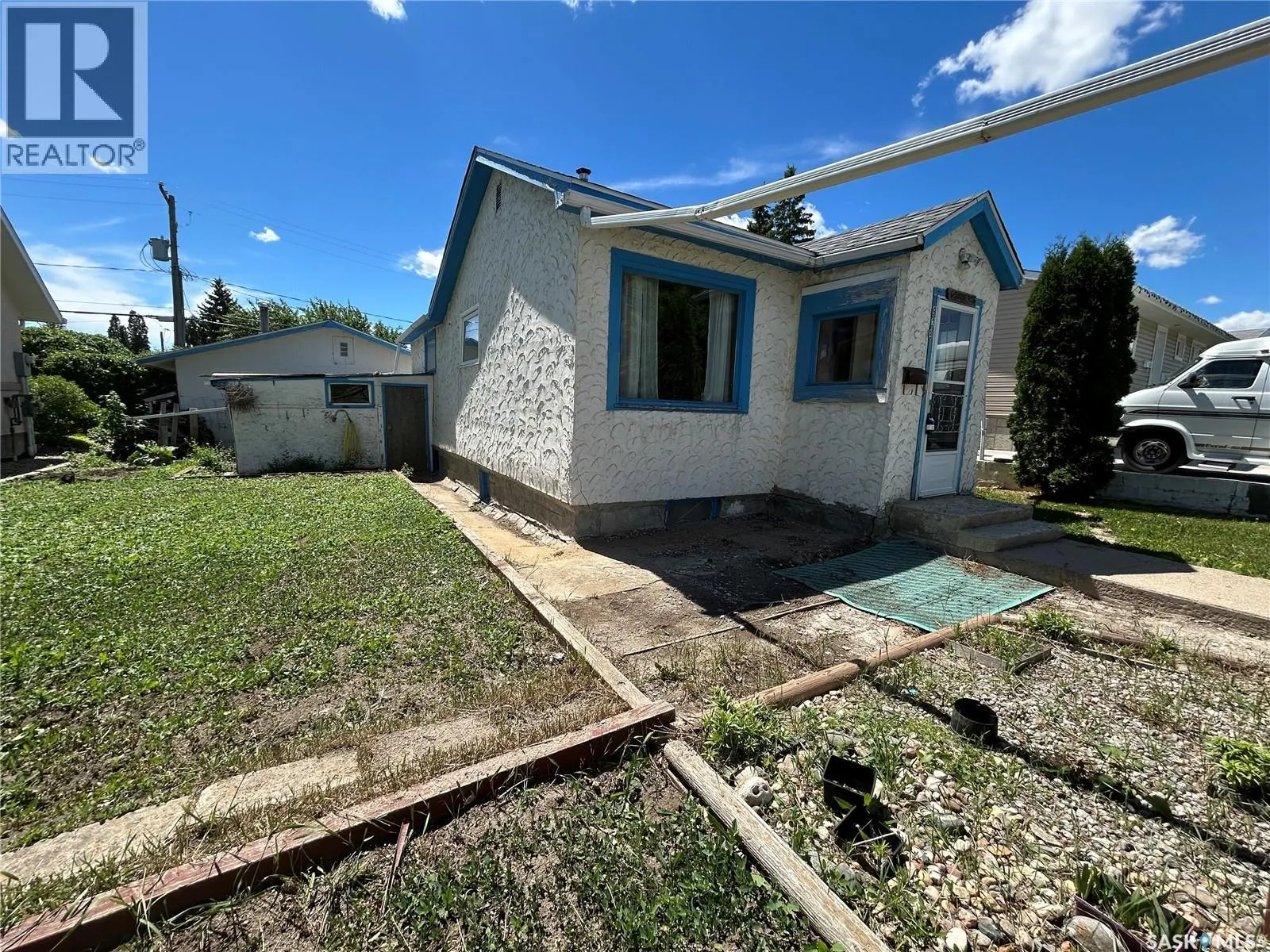 929 Brown STREET
