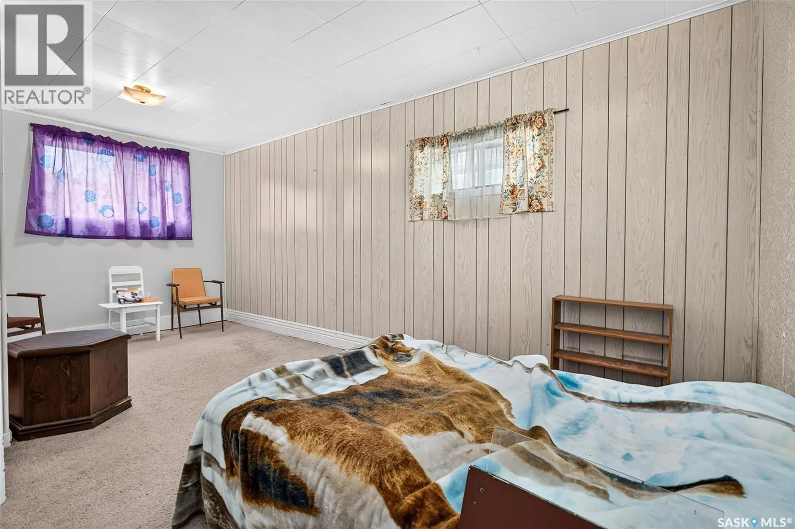 55 Iroquois STREET W