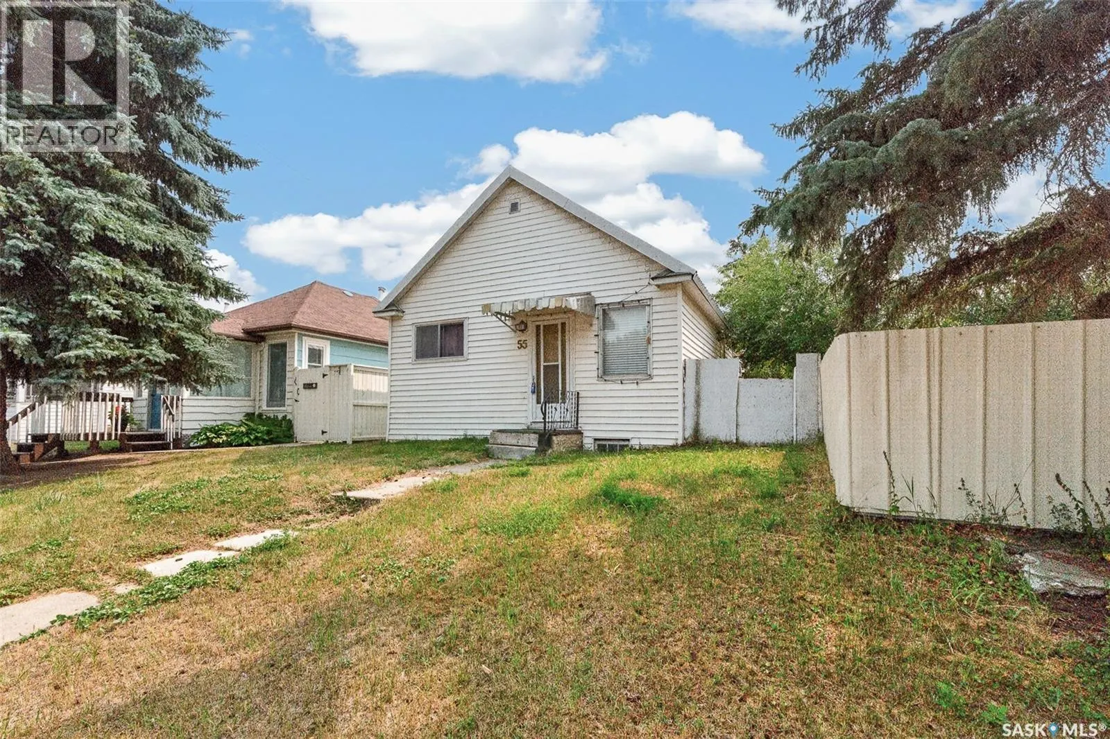 55 Iroquois STREET W