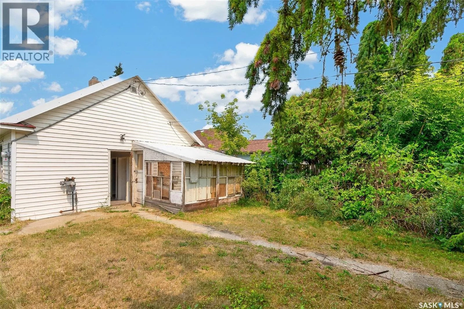 55 Iroquois STREET W