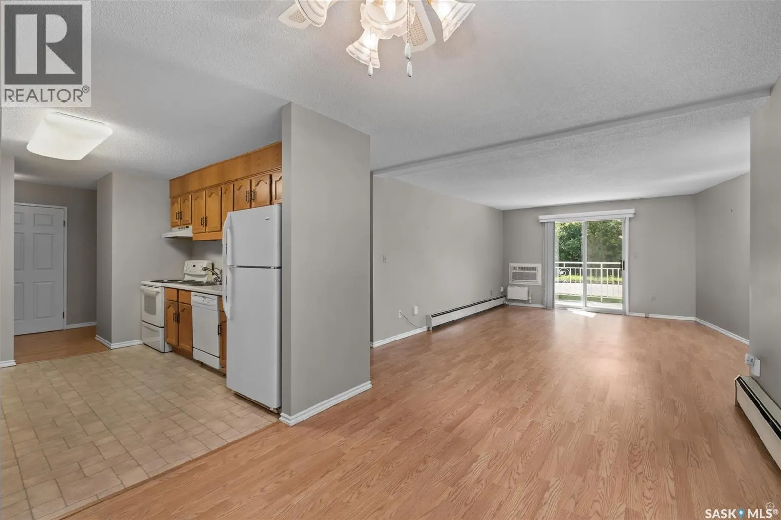 105 66 19th STREET W