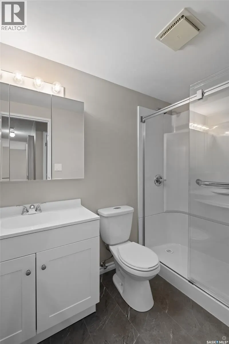 105 66 19th STREET W