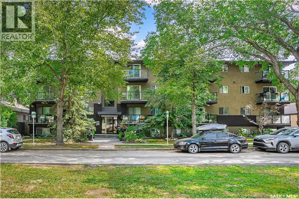 306 1013 Lansdowne AVENUE