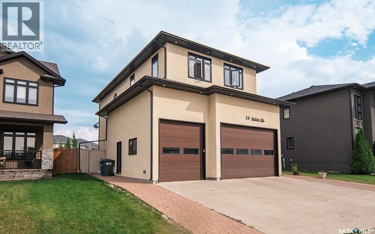 16 Hadley ROAD