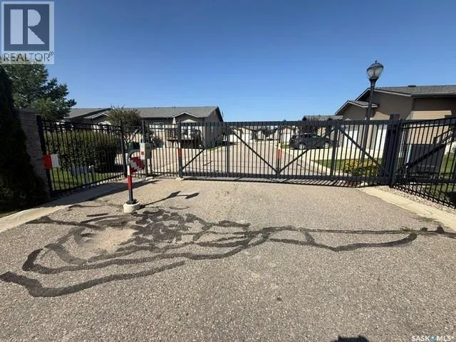 2 - 550 Southwood DRIVE