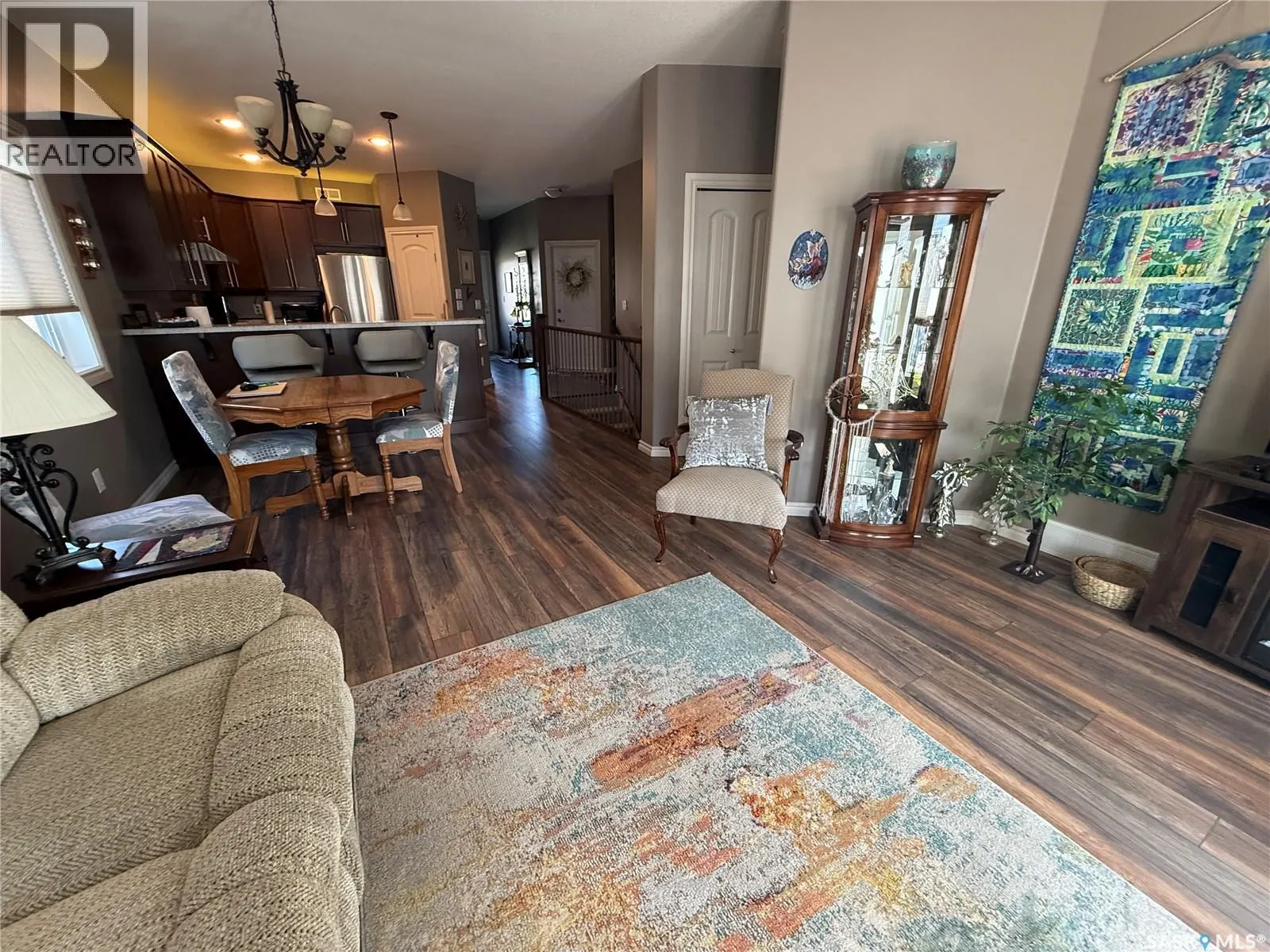 2 - 550 Southwood DRIVE