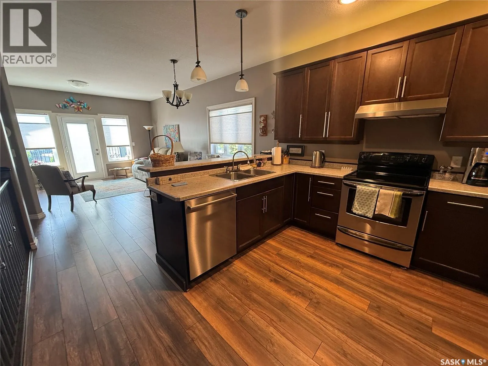 2 - 550 Southwood DRIVE