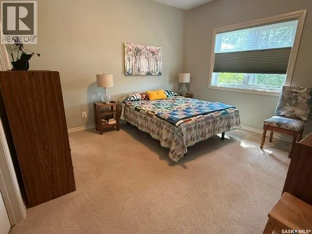 2 - 550 Southwood DRIVE