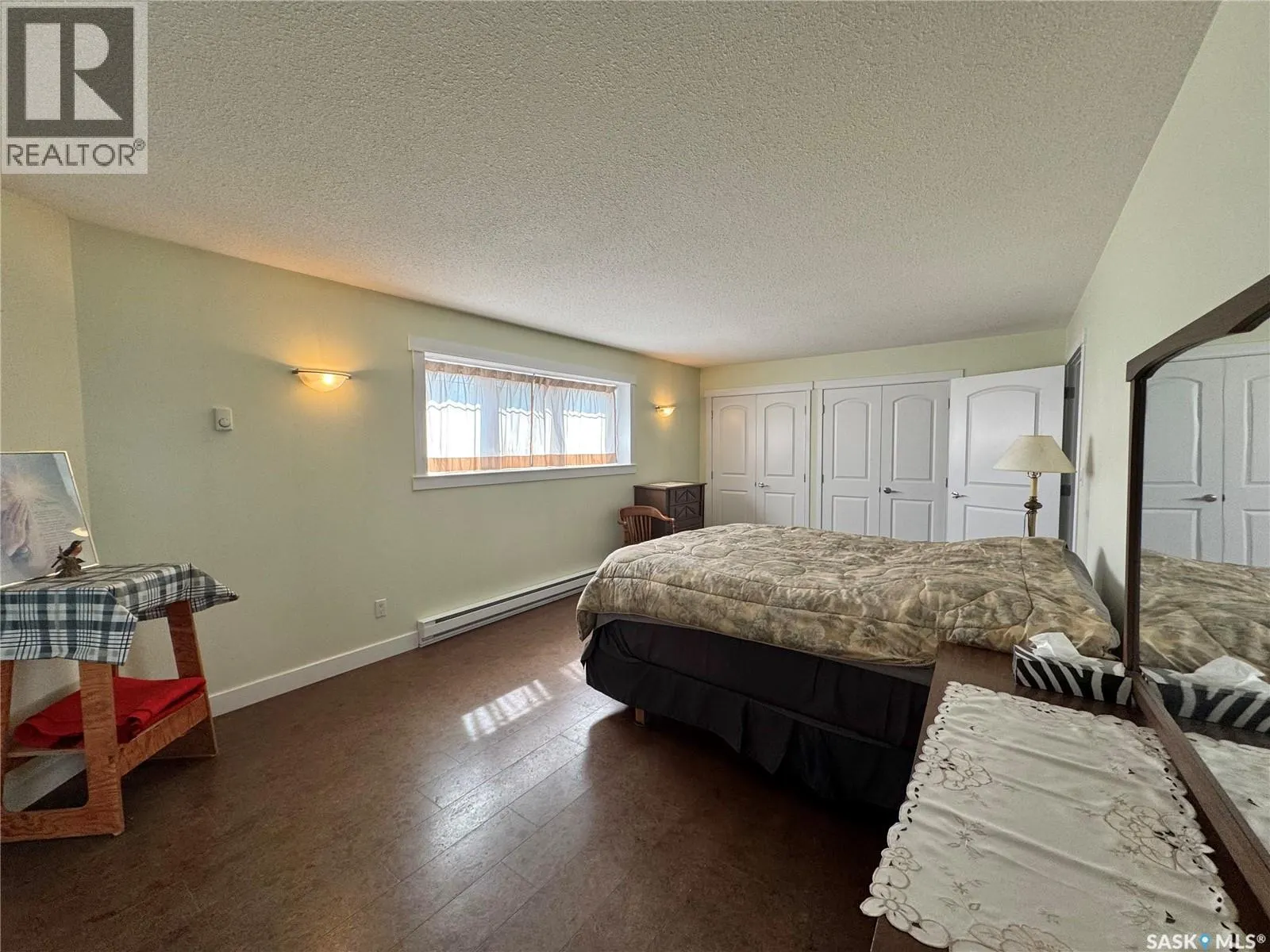 21 Fairway DRIVE