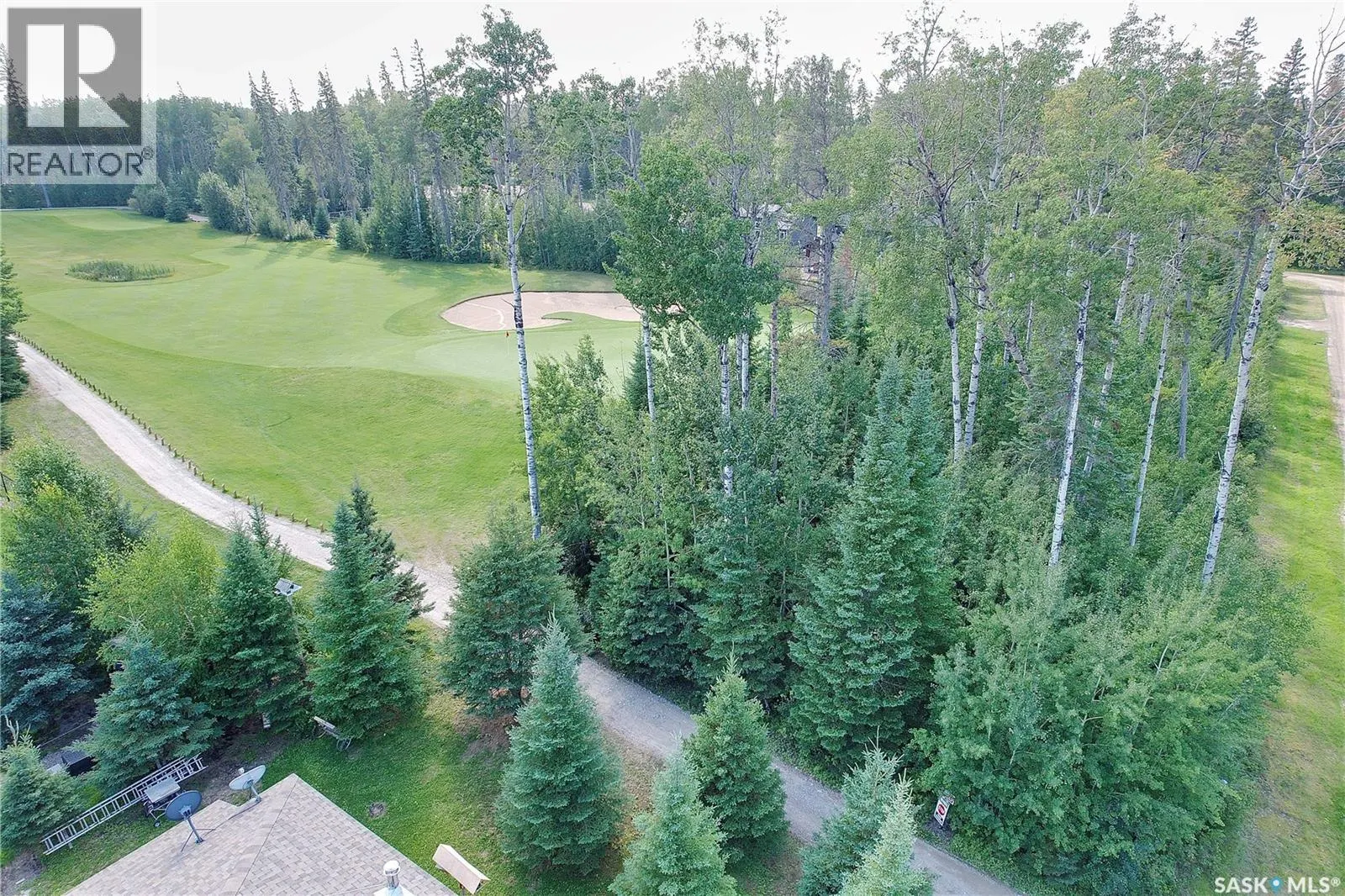 21 Fairway DRIVE