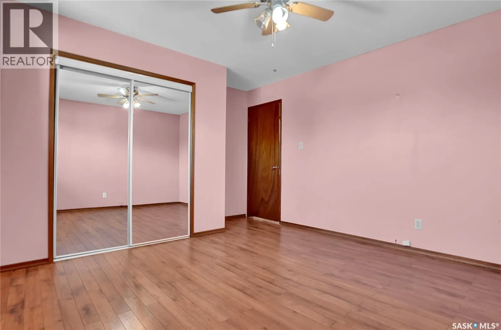 1507 Caribou STREET W