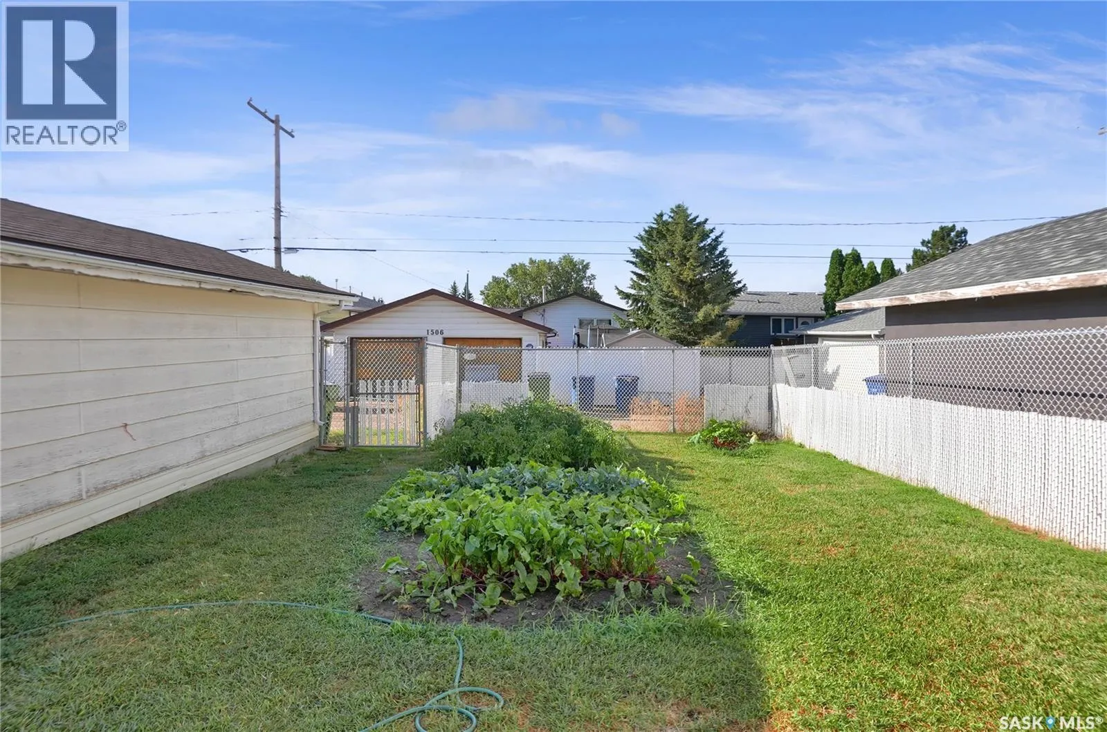 1507 Caribou STREET W