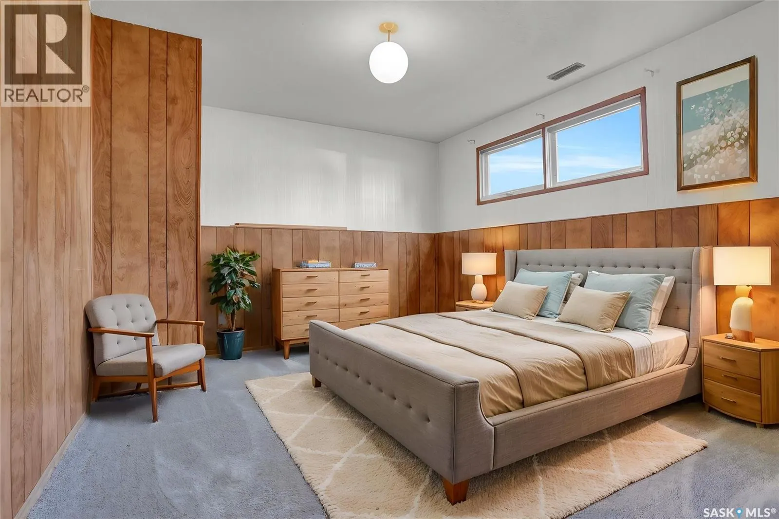 1507 Caribou STREET W