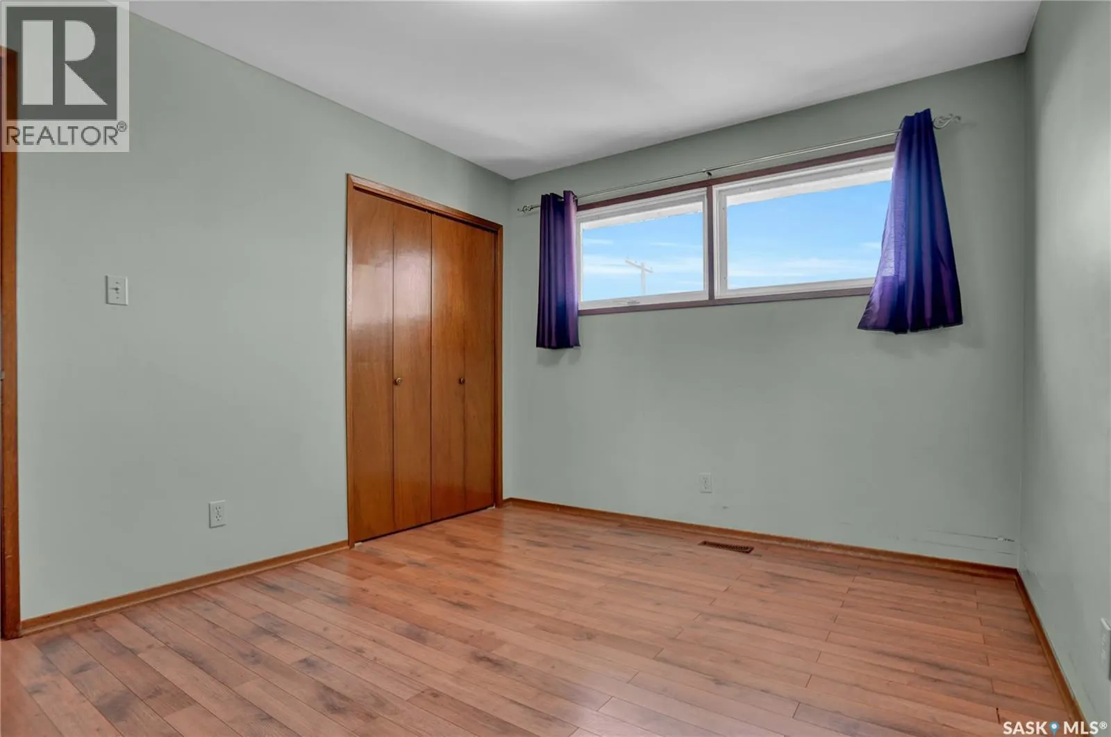 1507 Caribou STREET W