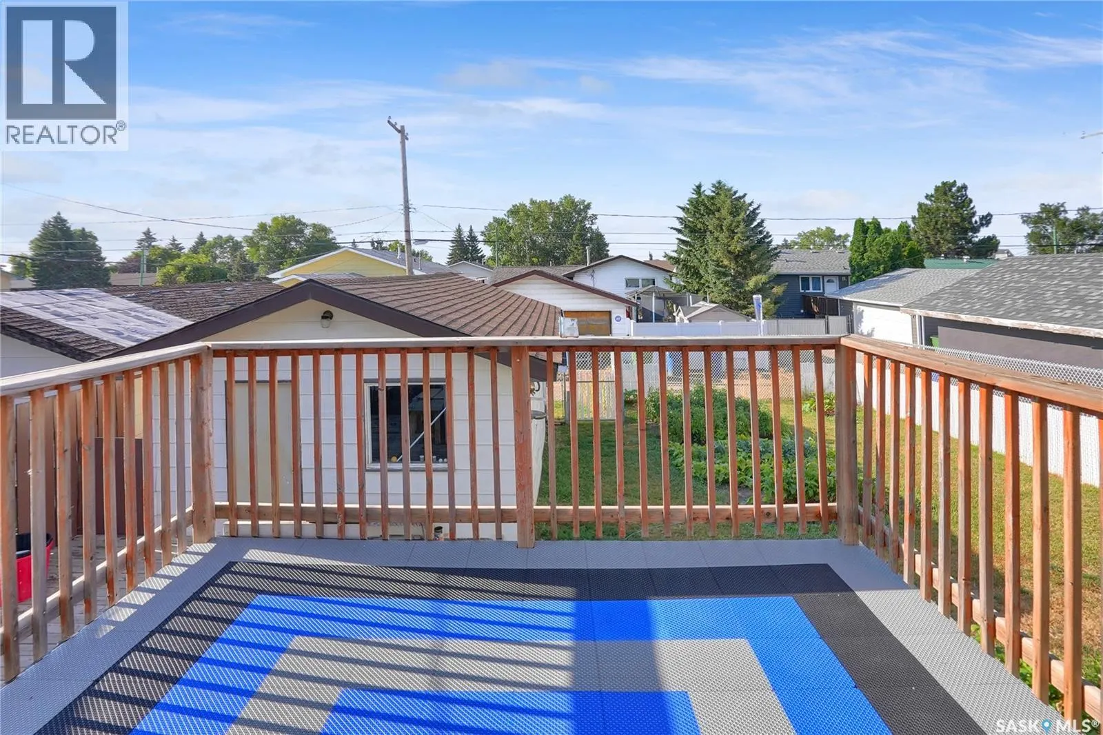 1507 Caribou STREET W